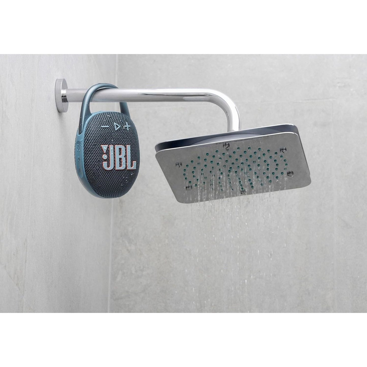 JBL Clip 5 Ultra-Portable bluetooth Speaker with Integrated Carabiner, Big JBL speaker Pro Sound, PlaytimeBoost, Waterproof Design and 12-Hour Playtime - Black