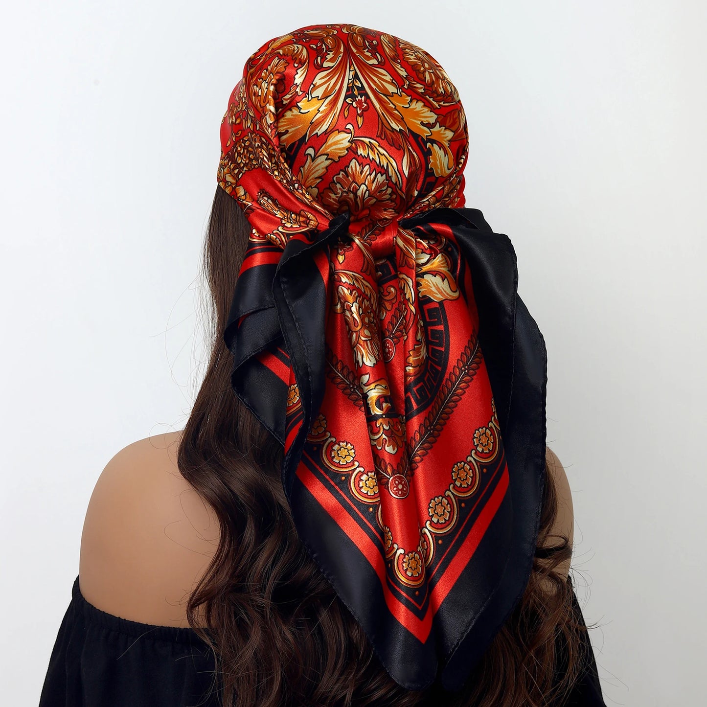 Popular Shawls Europe And America Fashion Bandannas New Print Sunscreen 90X90CM Kerchief Four Seasons Luxury Square Silk Scarves