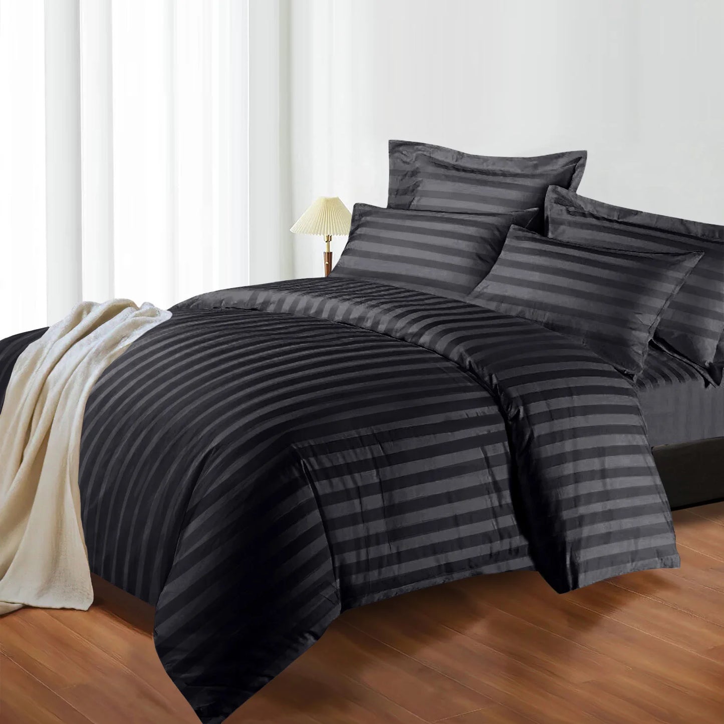 4-Piece Striped Print Duvet Cover Set – Hotel-Quality Soft & Breathable Microfiber Bedding Set with Fitted Sheet, Duvet Cover &