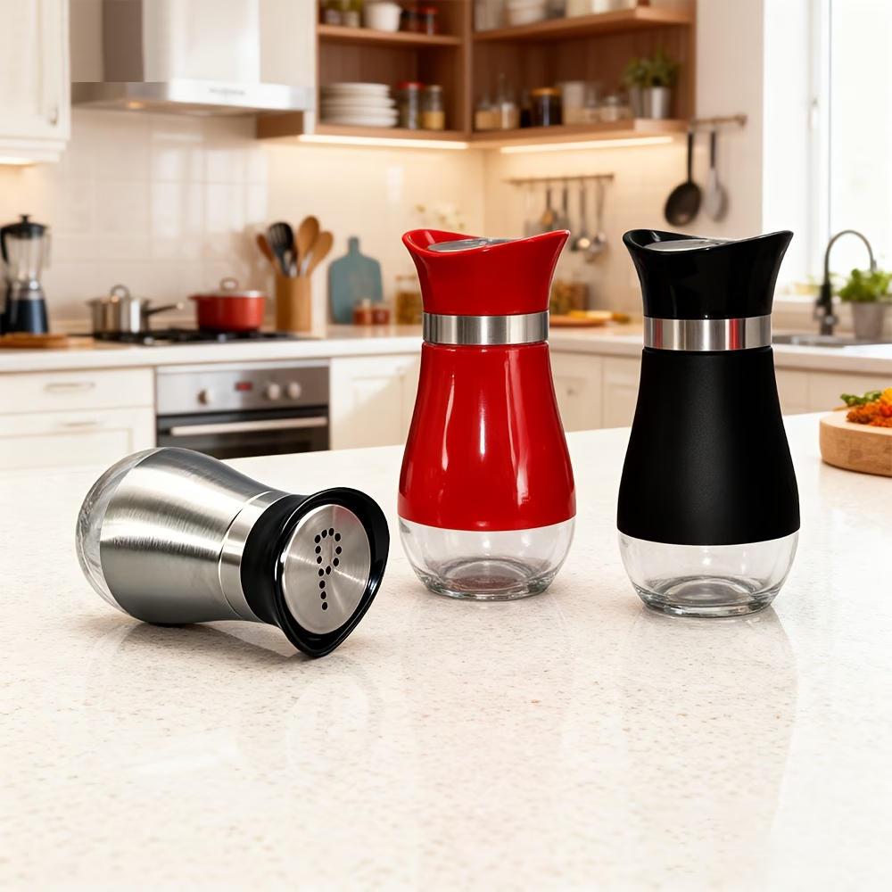 4-piece set (2 bottles + 2 caps) of adorable glass salt and pepper shakers. 4 oz (approx. 113.4g) glass salt and pepper shakers with stainless steel caps, suitable for kitchen dining tables, RVs, camping, and BBQs. Condiment